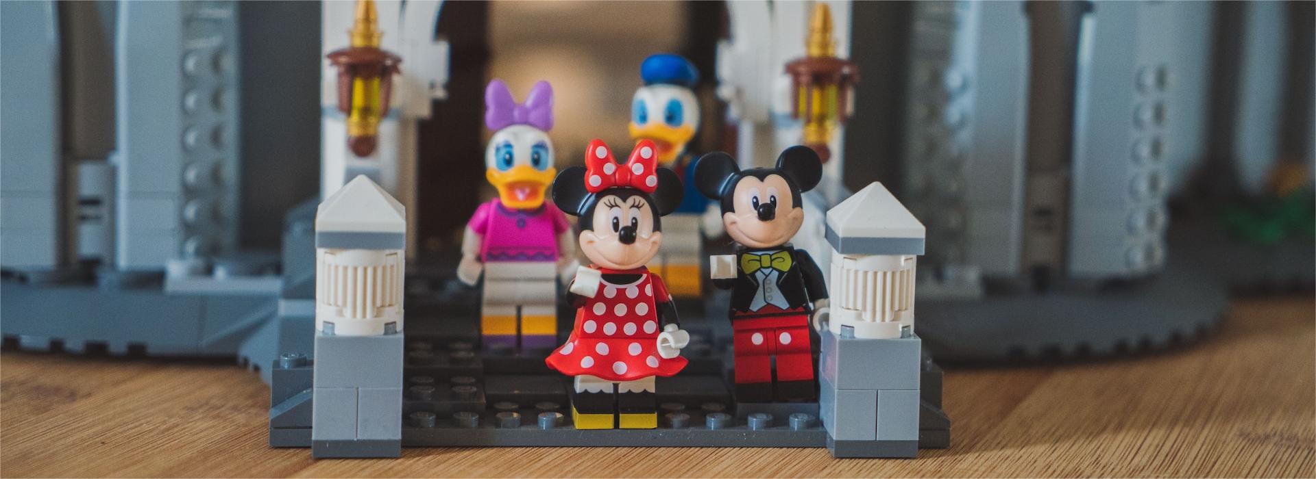 Toy Boutique -Toy Boutique rod long ml2F5o0nLh8 unsplash